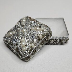 Adorable Pearl & Crystal Trinket Box